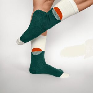 גרביים צבעוניות, גרביים מעוצבות עם דוגמא של שקיעה בצבעי כתום טורקיז